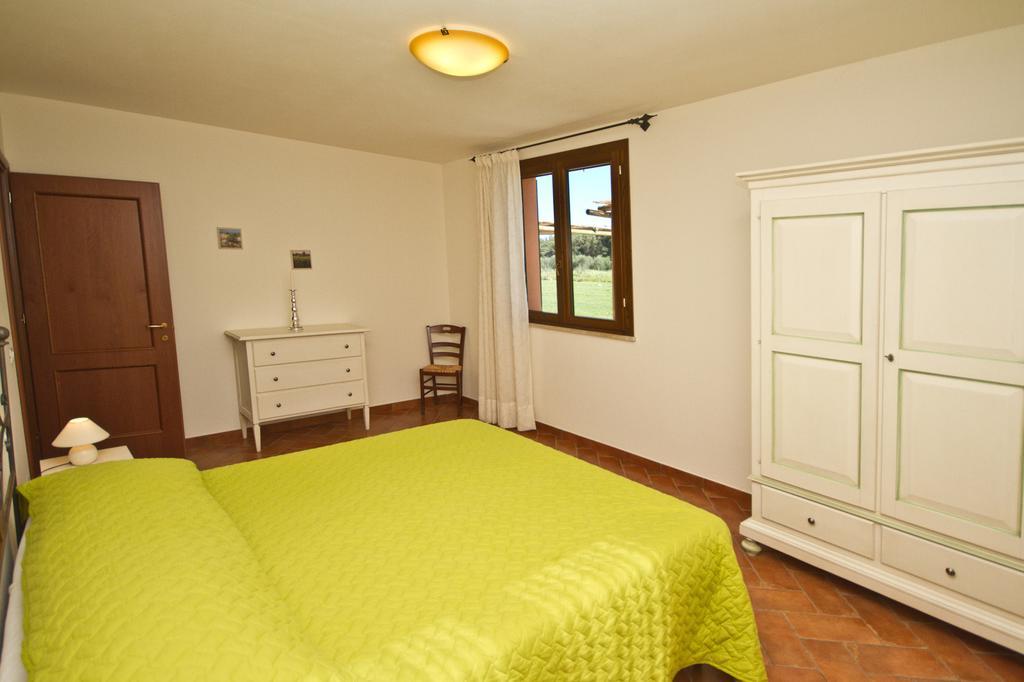 La Fattoria Di Tirrenia Lejlighedshotel Værelse billede
