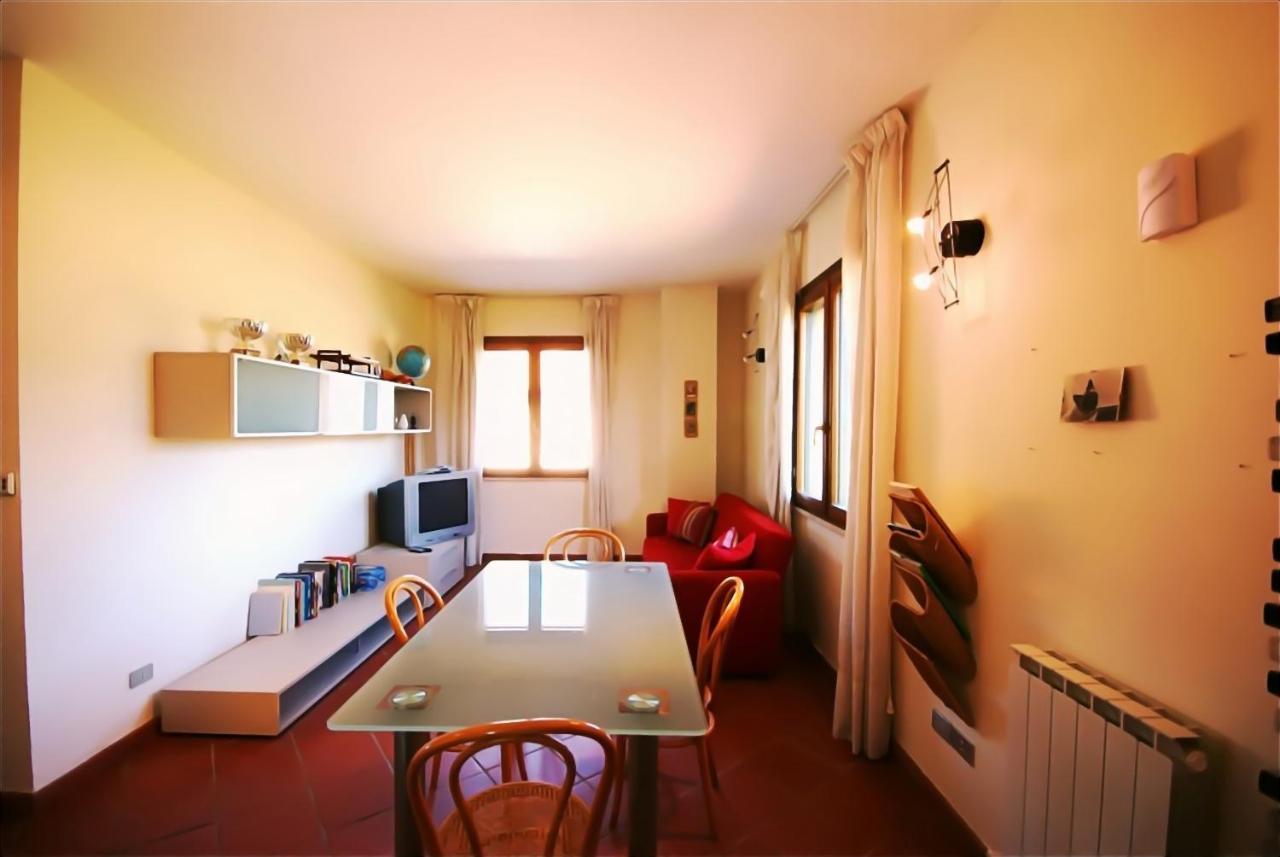 La Fattoria Di Tirrenia Lejlighedshotel Værelse billede